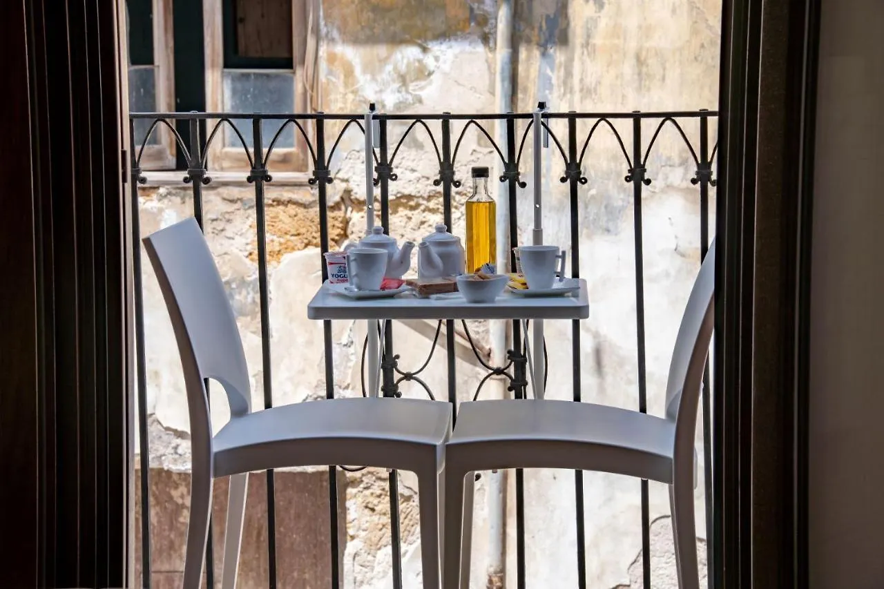 Verdirooms158 Castellammare del Golfo Frühstückspension